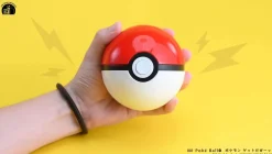 1/4 & 1/1 Scale Poke Ball - Pokemon Resin Statue - Amazing Museum Studio