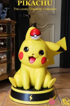 1/1 & Mini Scale Sitting Pikachu - Pokemon Resin Statue - MOMO Studio