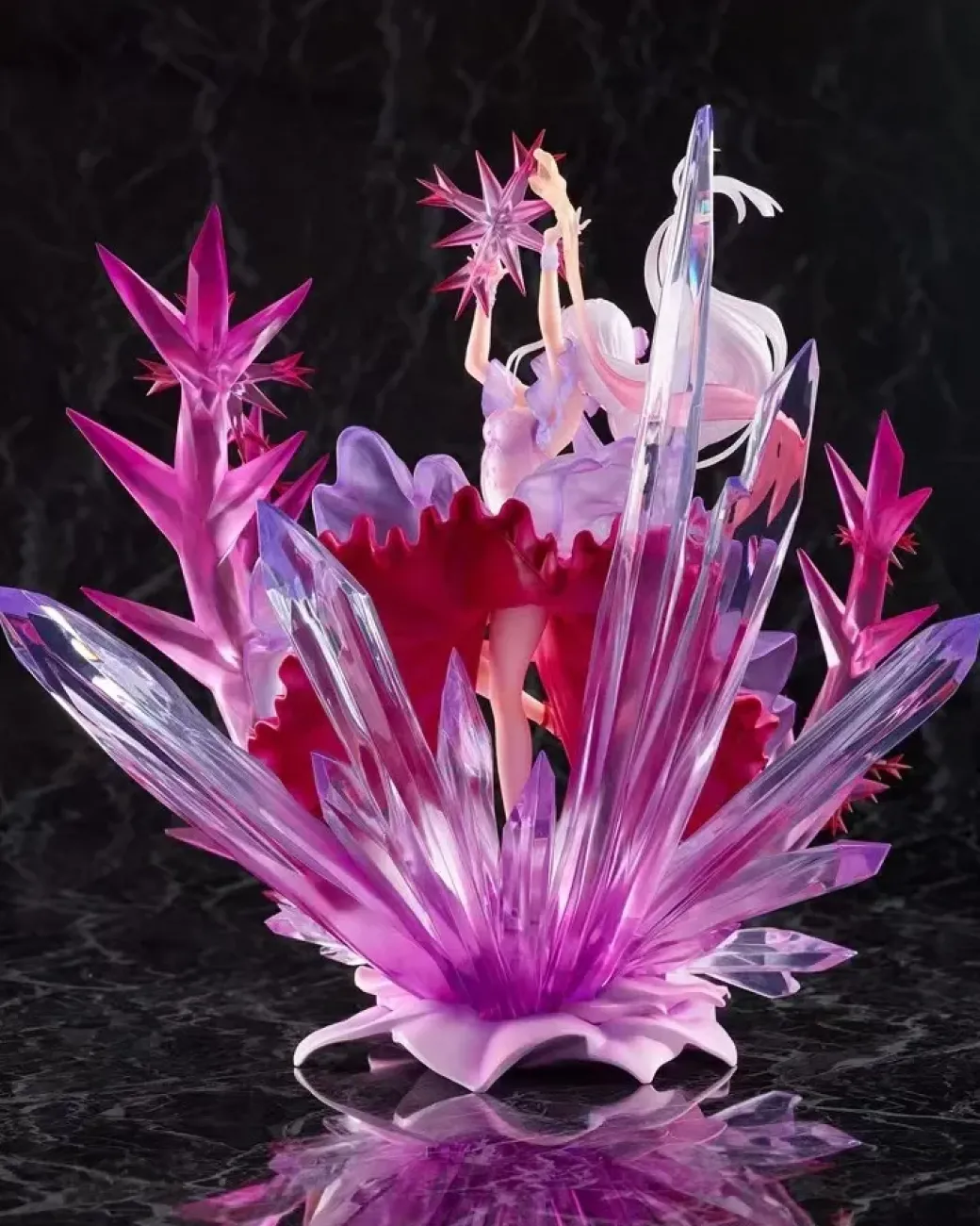 1/7 Scale Crystal Dress ver. Emiria - Re:Starting Life From Zero in a Different World Statue - SF Studios