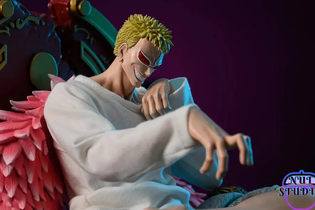 1/6 Scale Donquixote Doflamingo - ONE PIECE Resin Statue - Nut Studio