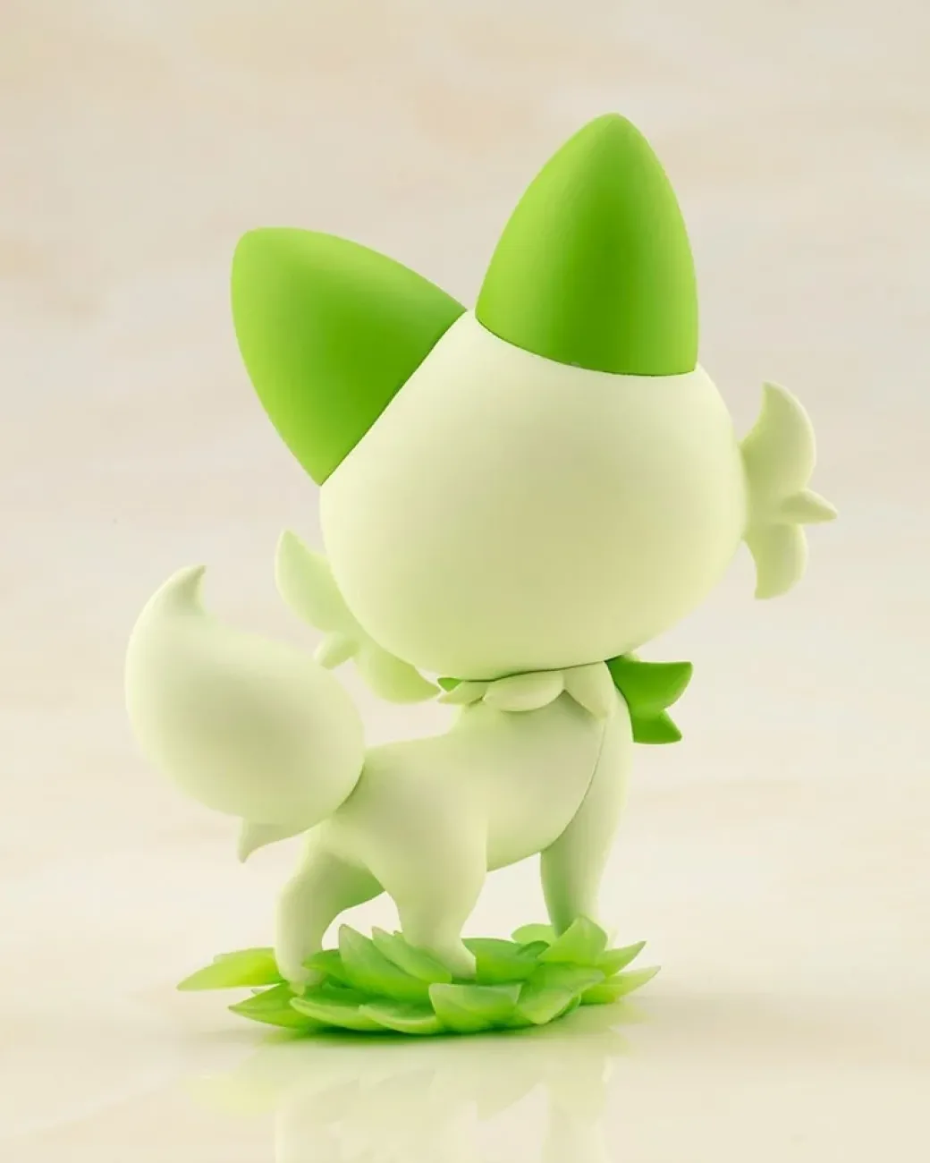 1/8 Scale Juliana & Sprigatito - Pokemon Official Statue - Kotobukiya