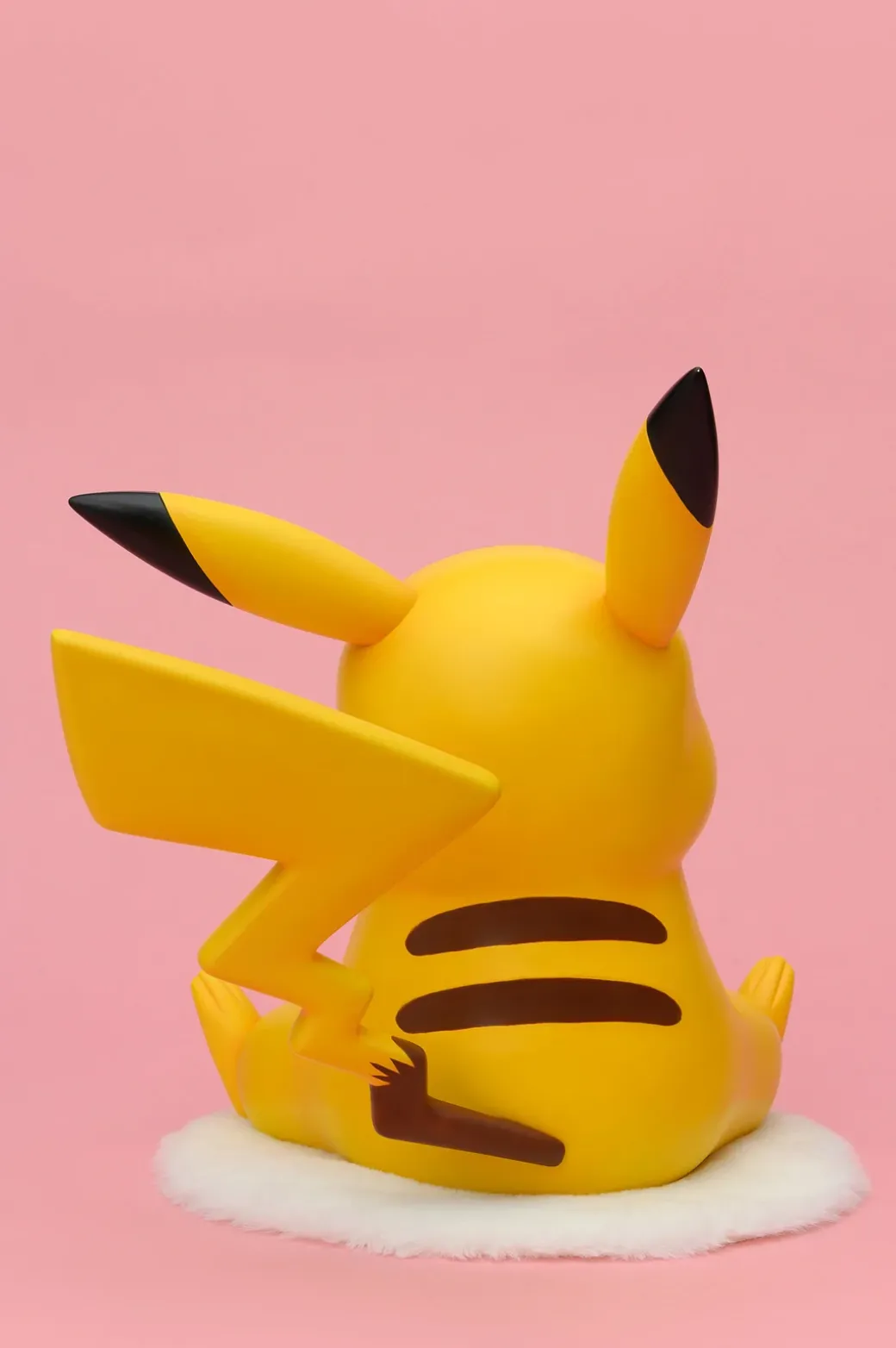 1/1 Scale Pikachu - Pokemon Resin Statue - SunBird Studio