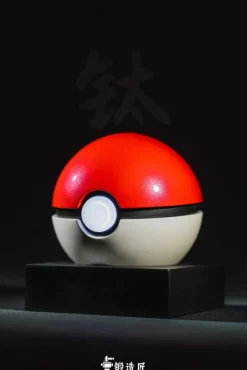 1/1 Scale Poke Ball with LED - Pokemon Statue - DuanZaoJiang Studios