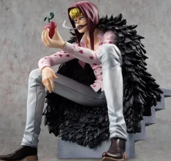 1/8 Scale Second Edition Donquixote Rosinante & Childhood Trafalgar D. Water Law - ONE PIECE Official Statue - MegaHouse