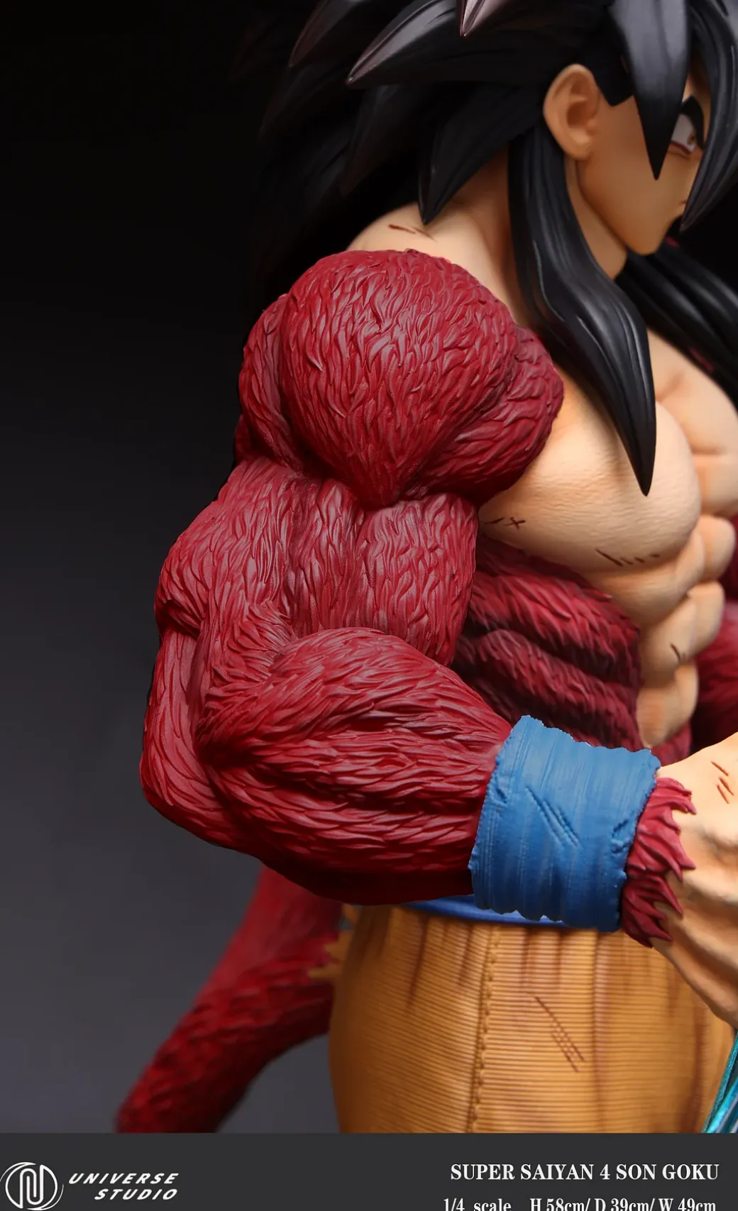 1/4 Scale Super Saiyan 4 Son Goku with LED - Dragon Ball Resin Statue - Universe Studio