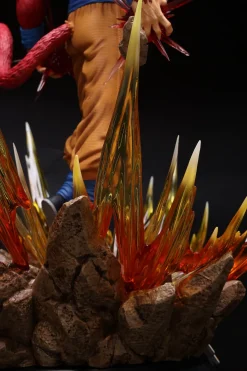 1/4 Scale Super Saiyan 4 Son Goku with LED - Dragon Ball Resin Statue - Universe Studio