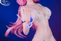 1/4 Scale Takanashi Hoshino - Blue Archive Resin Statue - Aholic Studio