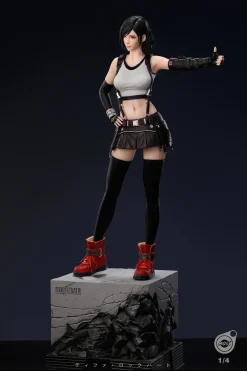 1/4 Scale Tifa Lockhart - (FF7) Final Fantasy VII Resin Statue - MOSS Studio