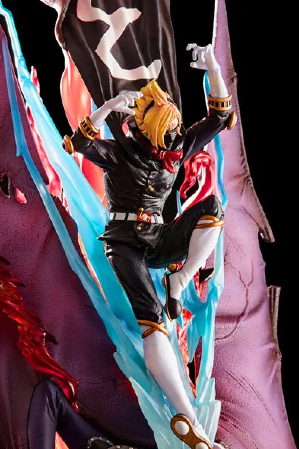 1/6 Scale Vinsmoke Sanji vs KING - ONE PIECE Resin Statue - The One Studios