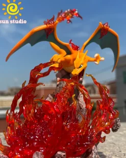 1/20 Scale World Zukan Charizard with LED - Pokemon Resin Statue - sun Studio