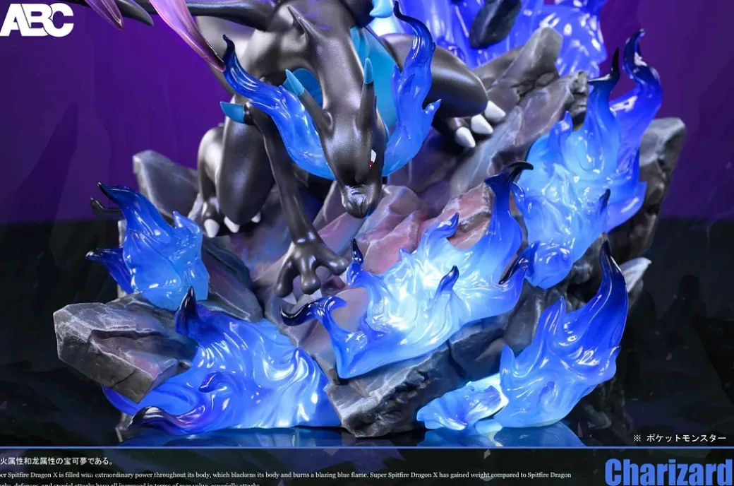 1/20 Scale World Zukan Dragon Claw Charizard X with LED - Pokemon Resin Statue - ABC Studio