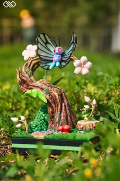 1/20 Scale World Zukan Evolution of Caterpie Set - Pokemon Resin Statue - Unlimited Studios