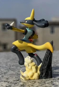 1/20 Scale World Zukan Lucario - Pokemon Statue - LY Studio