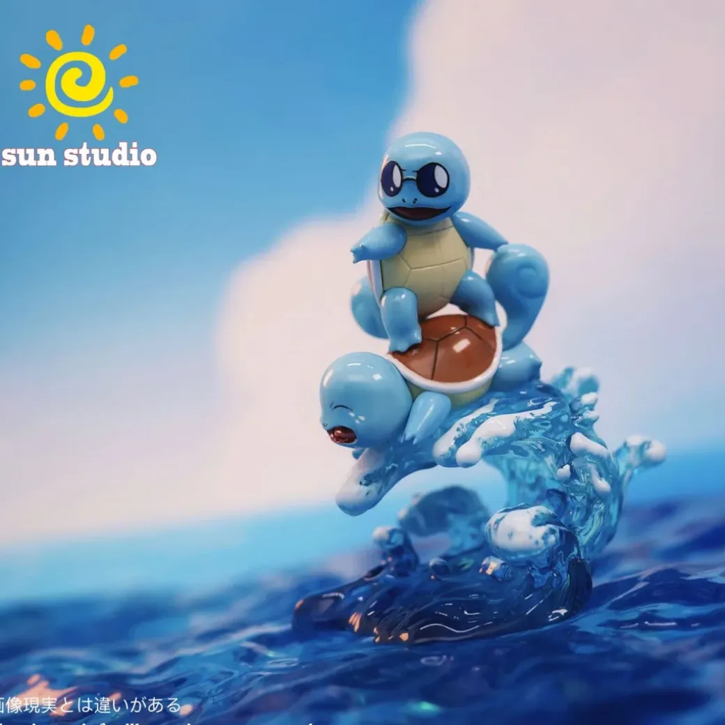 1/20 Scale World Zukan Surfing Squirtle - Pokemon Statue - sun Studios