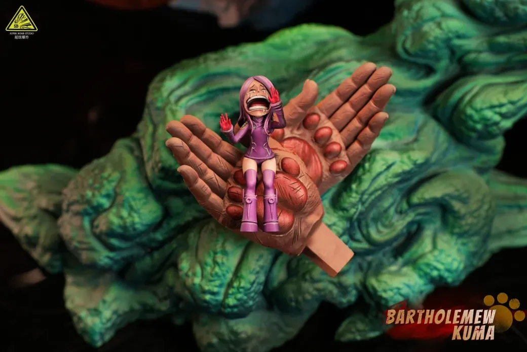 Bartholomew Kuma with LED - ONE PIECE Resin Statue - Super Bomb Studio