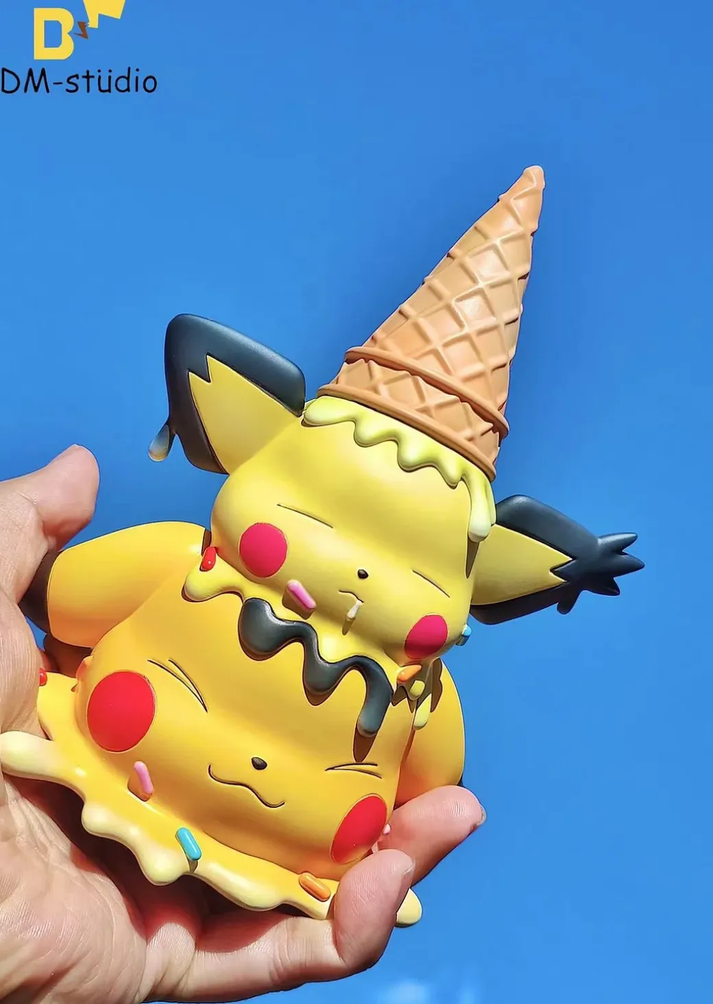 Big & Small Scale Ice Cream Pichu & Pikachu - Pokemon Resin Statue - DM Studios