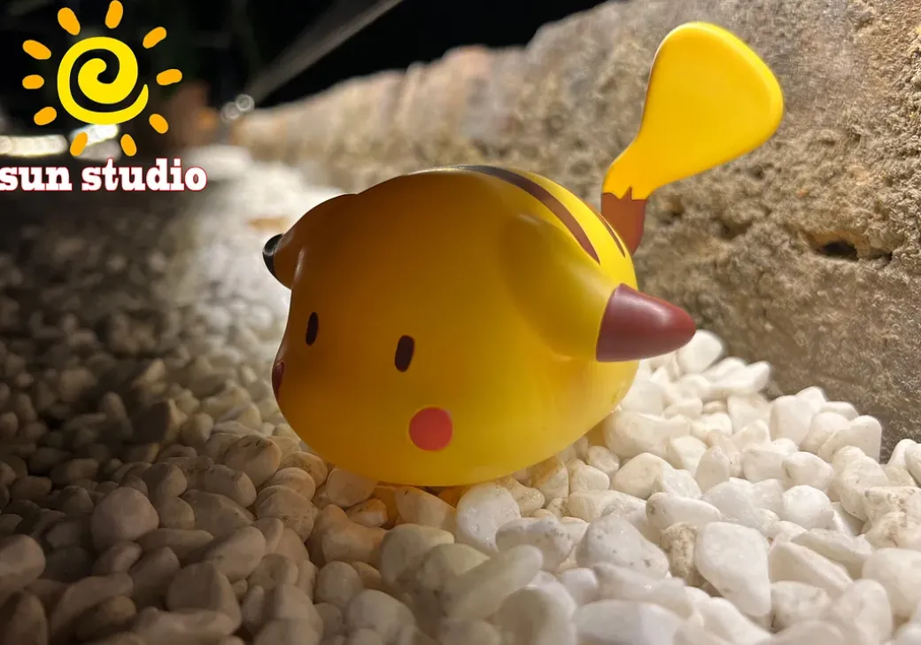 Big & Small Scale Pikachu - Pokemon Resin Statue - sun Studio