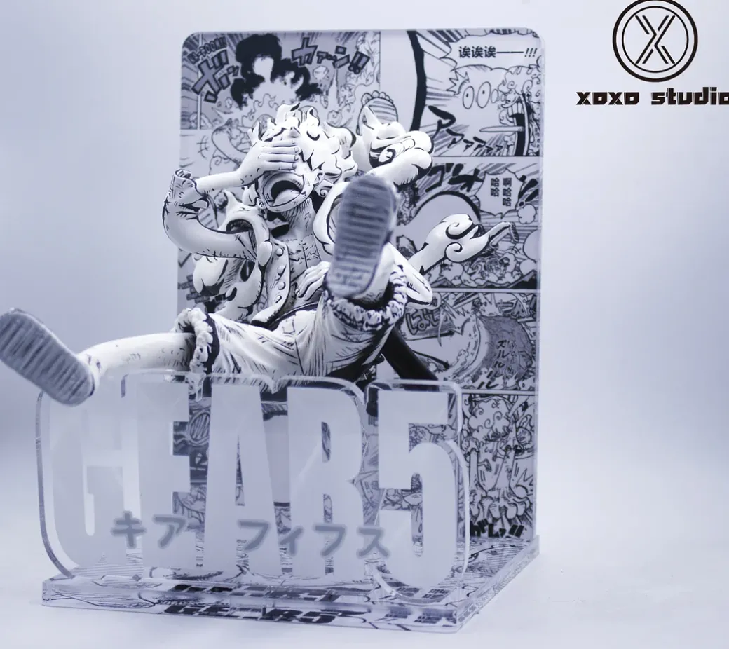 Black & White Comic Ver. Nika Monkey D. Luffy - ONE PIECE Resin Statue - XOXO Studios
