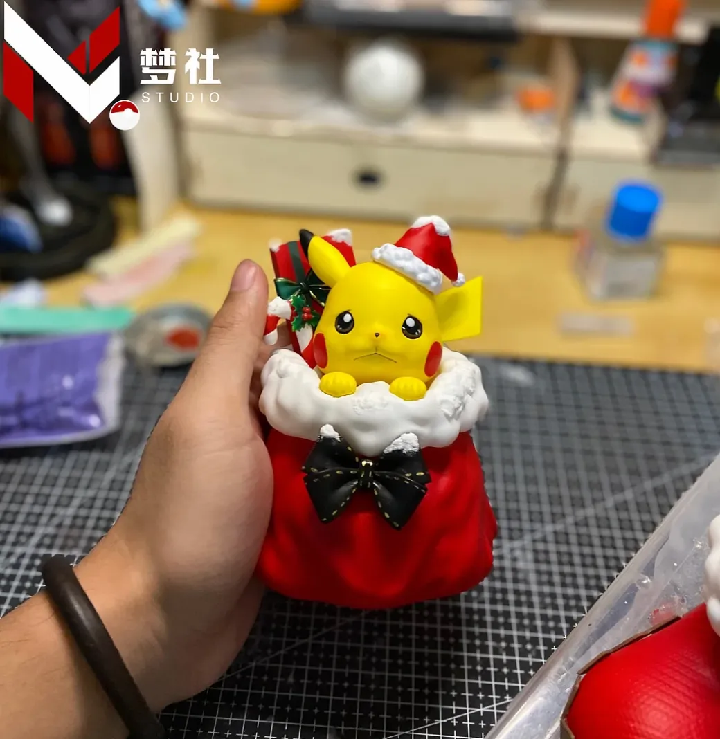 Christmas Series Gunnysack Pikachu & Christmas Shoes Squirtle - Pokemon Resin Statue - MengShe Studio