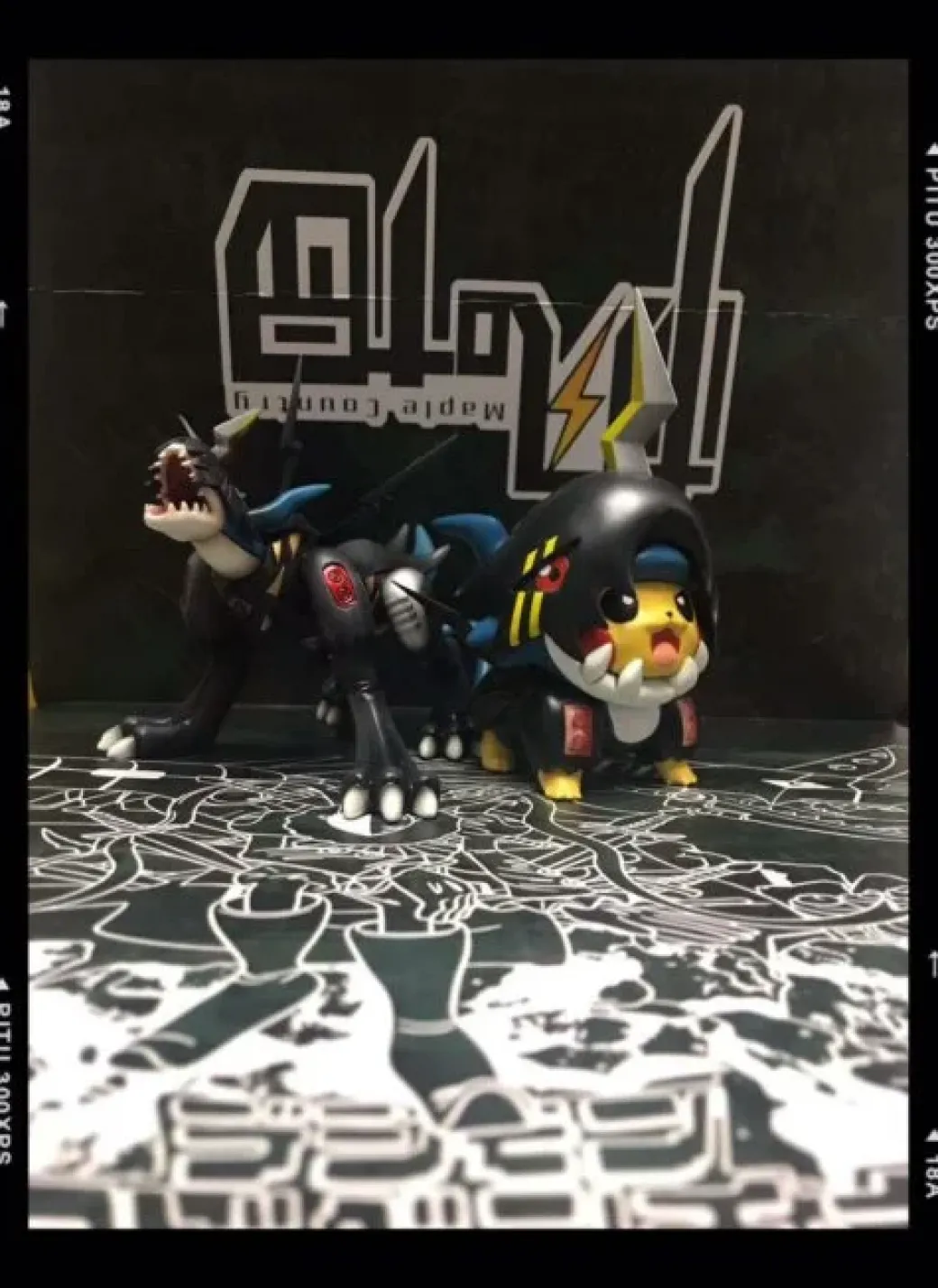 3CM & 8CM Fladramon, Lighdramon & Magnamon Cosplay Pikachu – Pokemon Digimon Resin Statue – FYY Studios