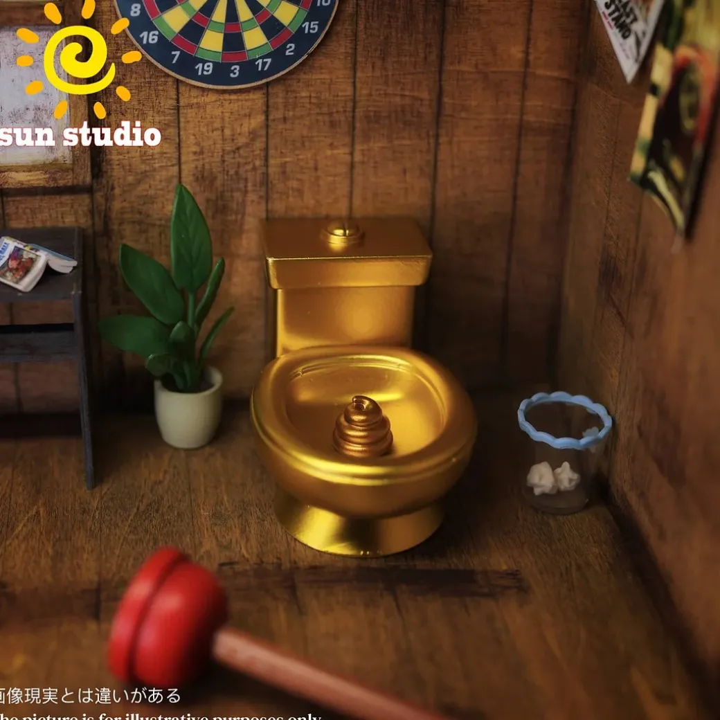 Constipated Psyduck & Unclogged Gengar - Pokemon Resin Statue - sun Studio