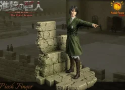 Eren Yeager & Pieck Finger - Attack On Titan Resin Statue - Model Power Studio