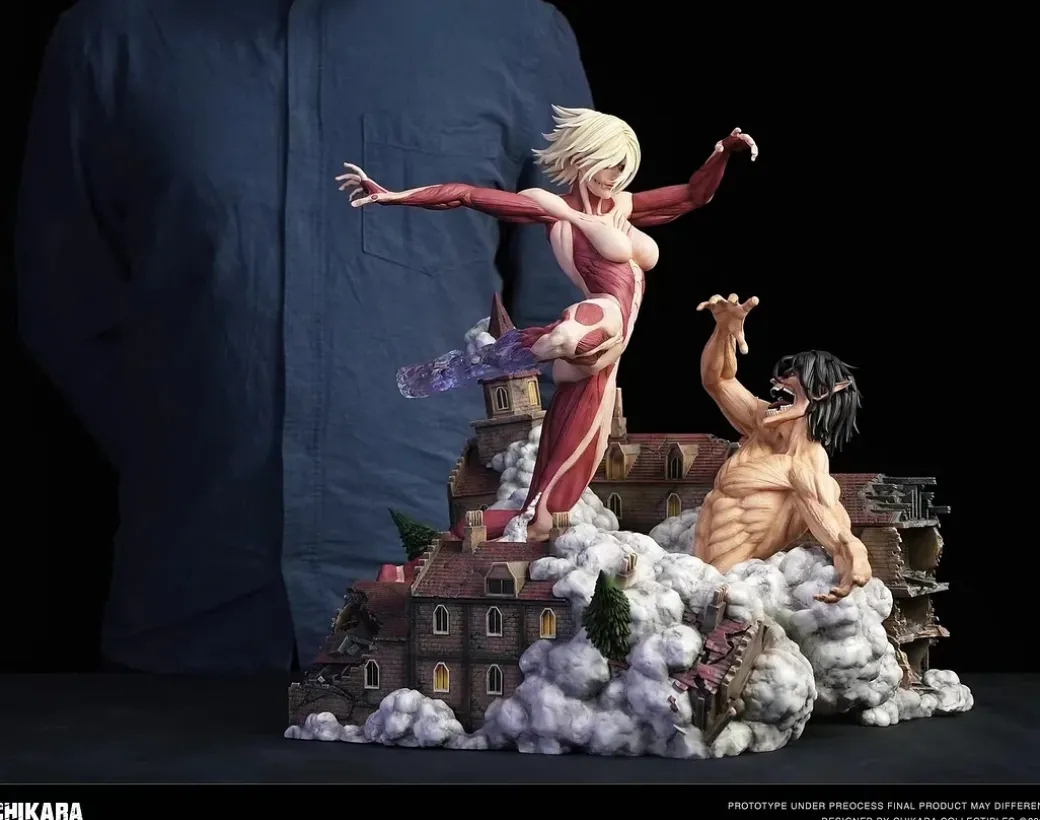 Female Titan battles the Attack Titan - Attack On Titan Resin Statue - CHIKARA Studios
