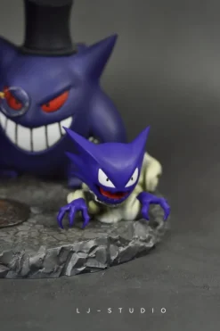 Gengar Vicious Dog Balloon With LED- Pokemon Resin Statue - LJ Studios
