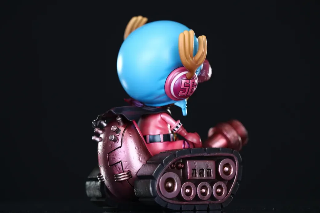 Germa 66 Tank Tony Tony Chopper with LED - ONE PIECE Statue - GG-Studios