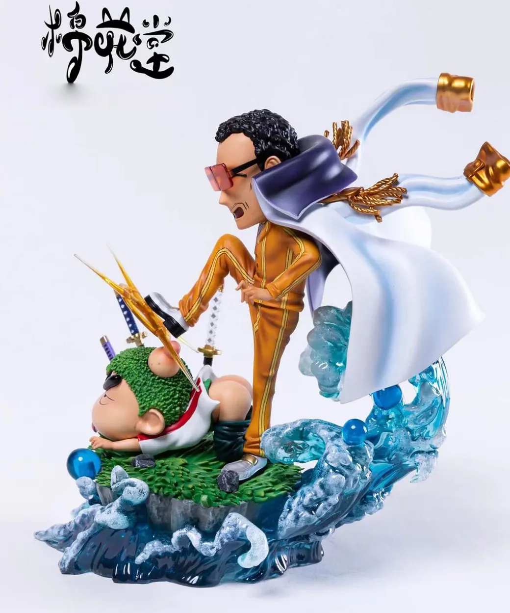 Kizaru/ Borsalino Cosplay Bunta Takakura & Roronoa Zoro Cosplay Shin-chan - ONE PIECE Crayon Shin-chan Resin Statue - MianHuaTang Studios