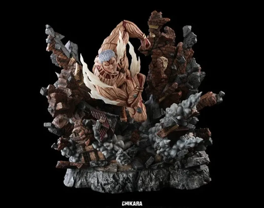Nine Titans Series Armored Titan & Reiner Braun - Attack On Titan Resin Statue - CHIKARA Studios