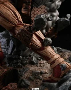Nine Titans Series Armored Titan & Reiner Braun - Attack On Titan Resin Statue - CHIKARA Studios