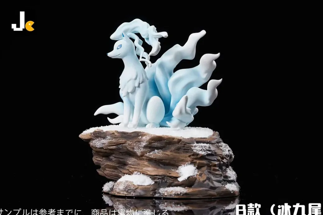 Ninetales & Alolan Ninetales - Pokemon Resin Statue - JC Studios