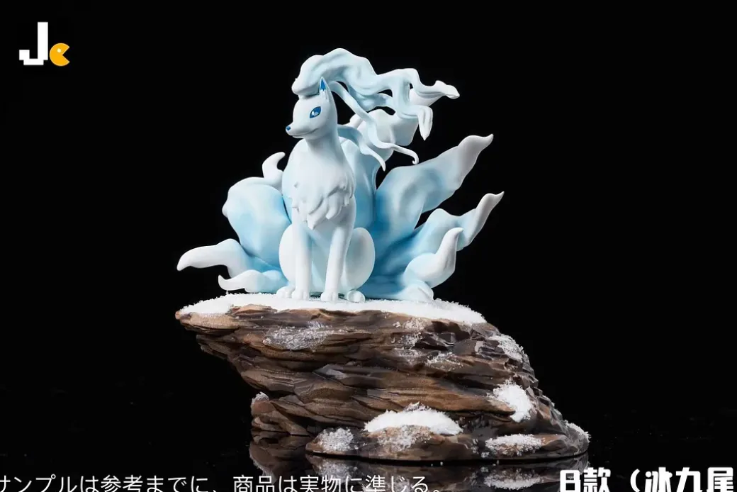 Ninetales & Alolan Ninetales - Pokemon Resin Statue - JC Studios