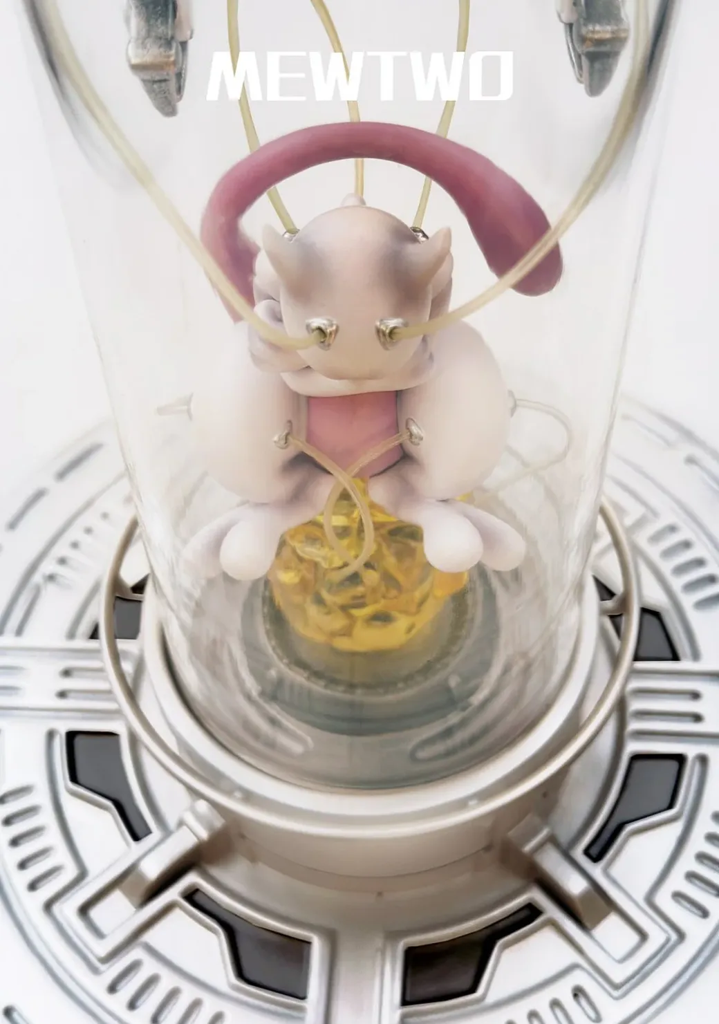 Petri Dish Mewtwo - Pokemon Statue - Braviary Studio