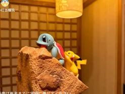 Pikachu & Squirtle Running - Pokemon Statue - XiaoDingDang Studio