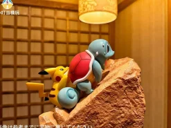 Pikachu & Squirtle Running - Pokemon Statue - XiaoDingDang Studio