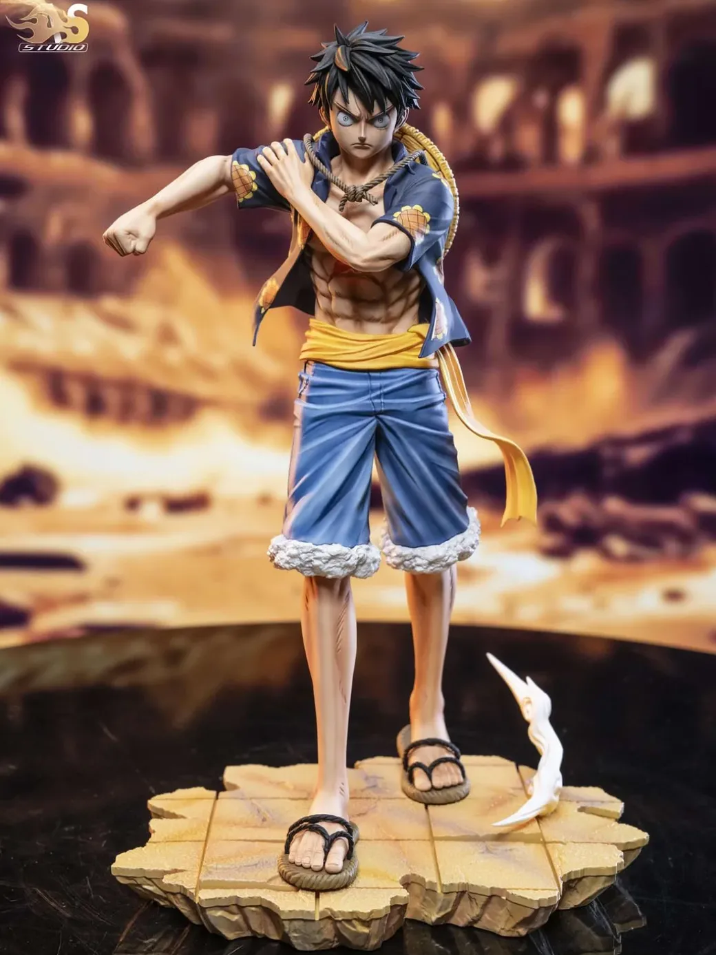 POP Scale Lucy & Monkey D. Luffy - ONE PIECE Statue - AS Studios
