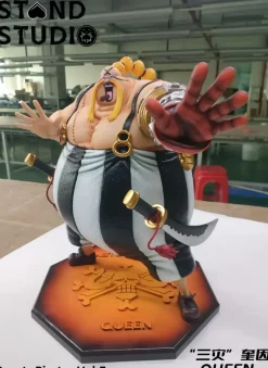 POP Scale Queen - ONE PIECE Resin Statue - STAND Studios