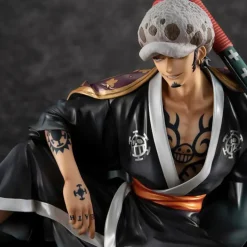 Portrait of Pirates Series Wano Country Trafalgar D. Water Law - ONE PIECE Official Statue - MegaHouse