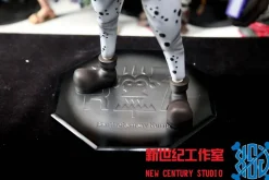 Revolutionary Army Series 001 Bartholomew Kuma with LED - ONE PIECE Resin Statue - XinShiJi Studio