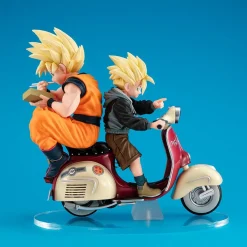 Riding Scooter Son Goku & Son Gohan - Dragon Ball Official Statue - MegaHouse
