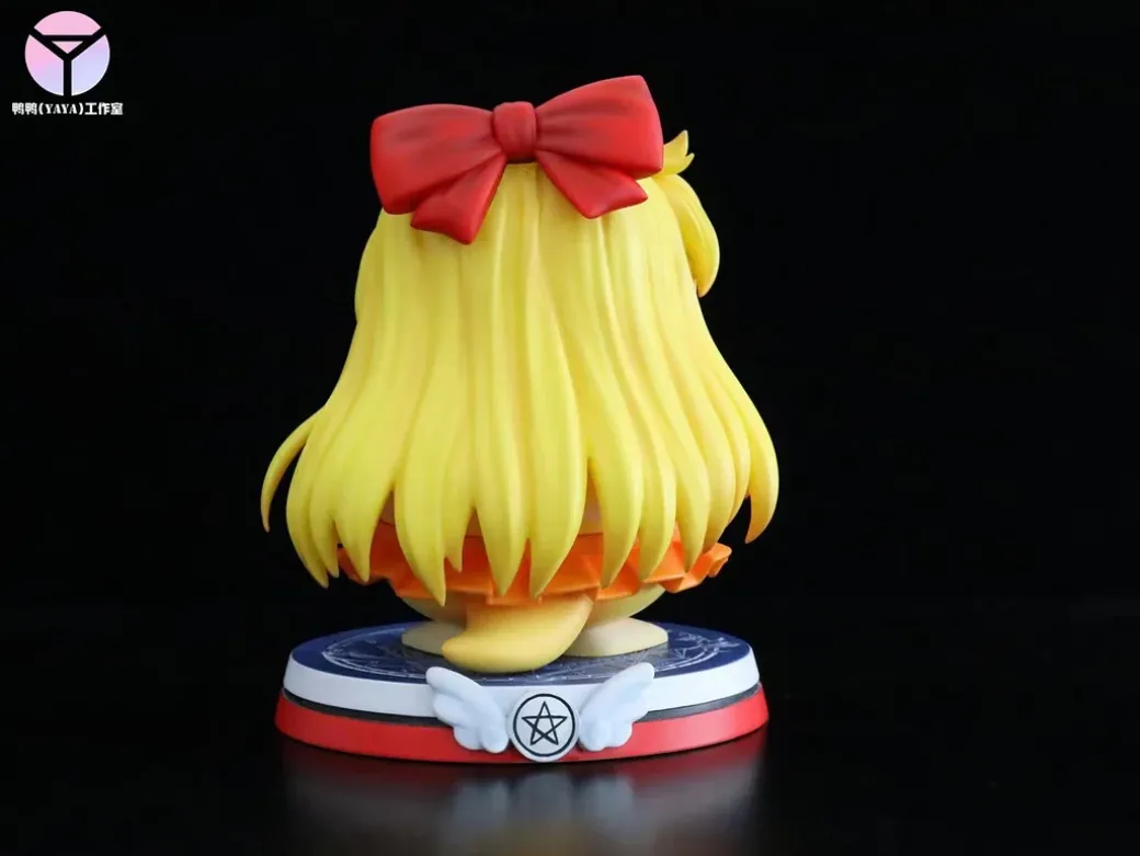 Sailor Venus Cosplay Psyduck - Sailor Moon Pokemon Resin Statue - YAYA Studios