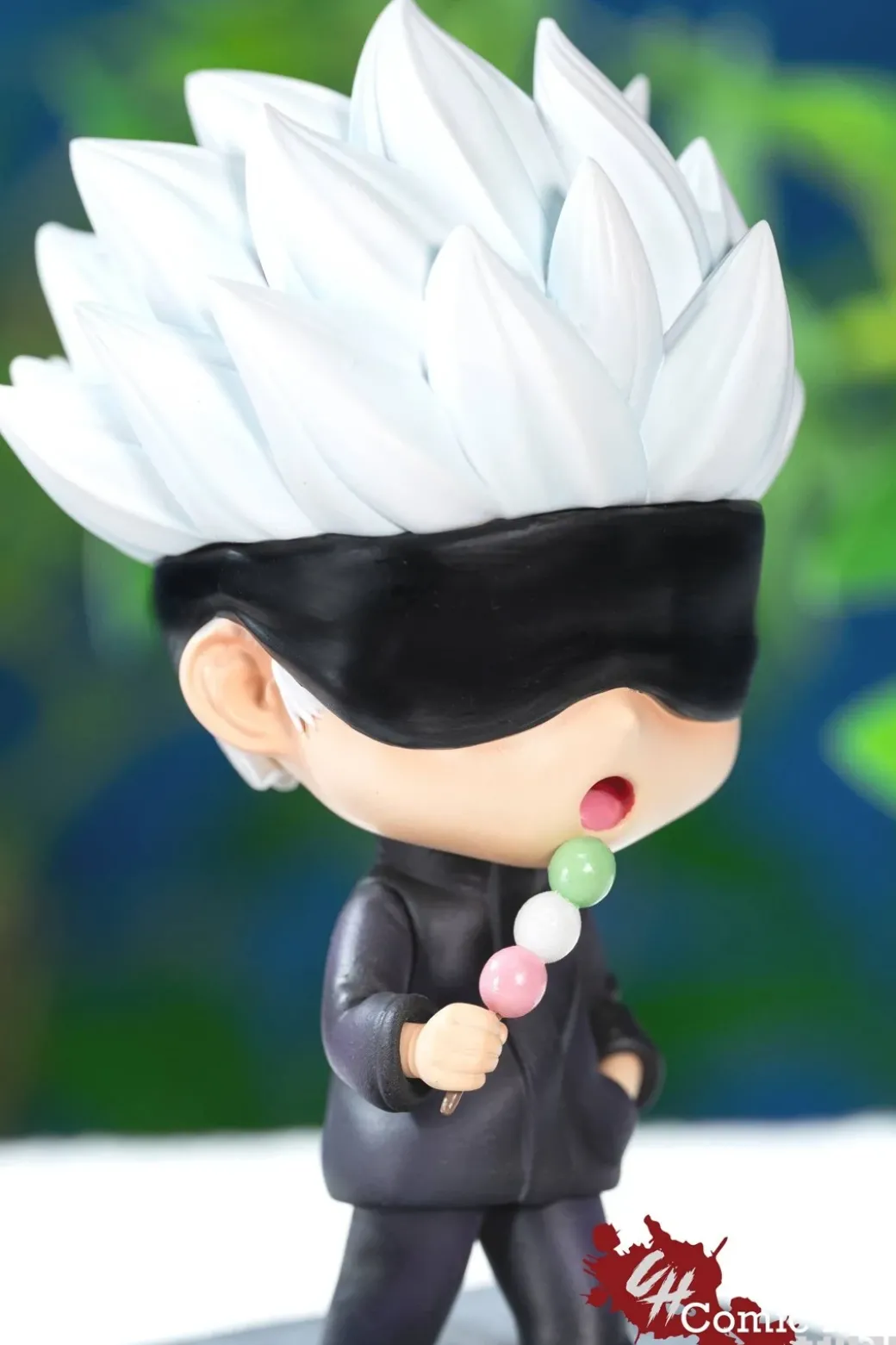 Satoru Gojo & Cat Ver. Satoru Gojo - Jujutsu Kaisen Resin Statue - Comic Hero Studio