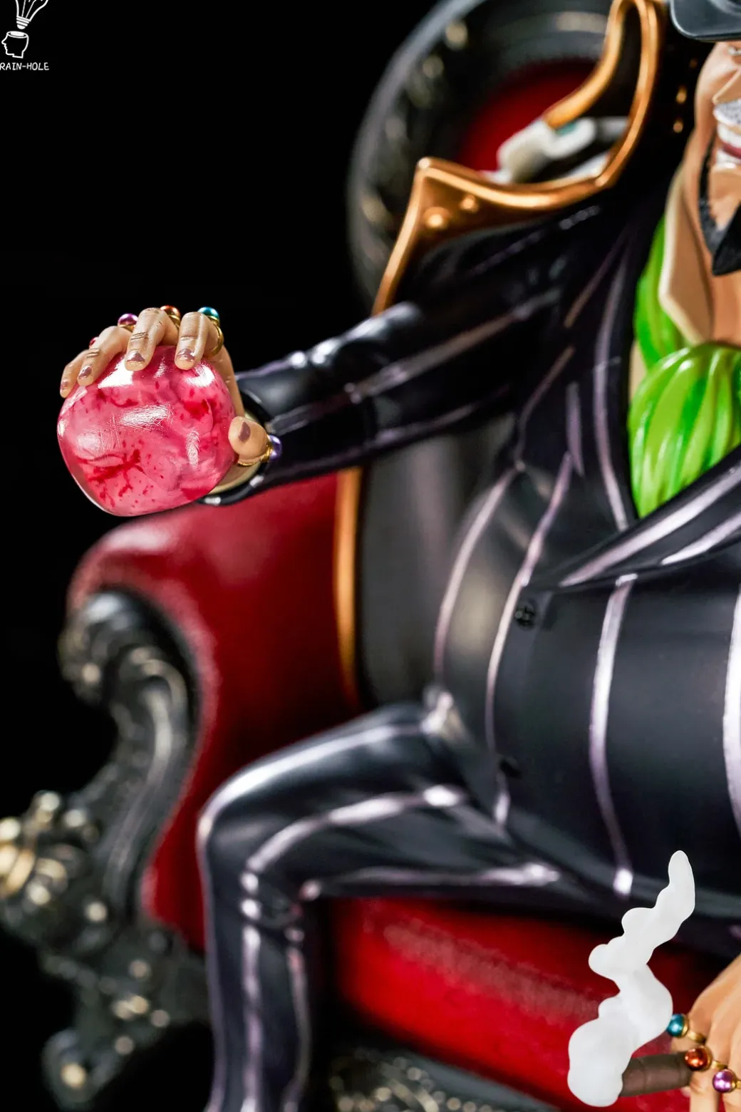 Sitting Capone Bege - ONE PIECE Resin Statue - Brain Hole Studio