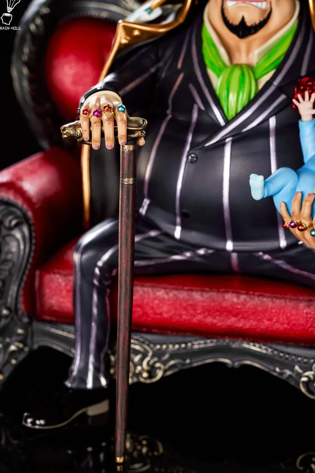 Sitting Capone Bege - ONE PIECE Resin Statue - Brain Hole Studio