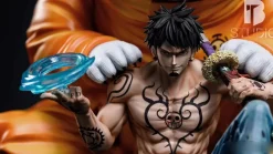 Sitting Seven Warlords of the Sea Series 002 Trafalgar D. Water Law - ONE PIECE Resin Statue - BT Studios