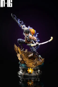 Straw Hat Pirates 001 Fantasy Monkey D. Luffy - ONE PIECE Resin Statue - Iron Curtain Studio