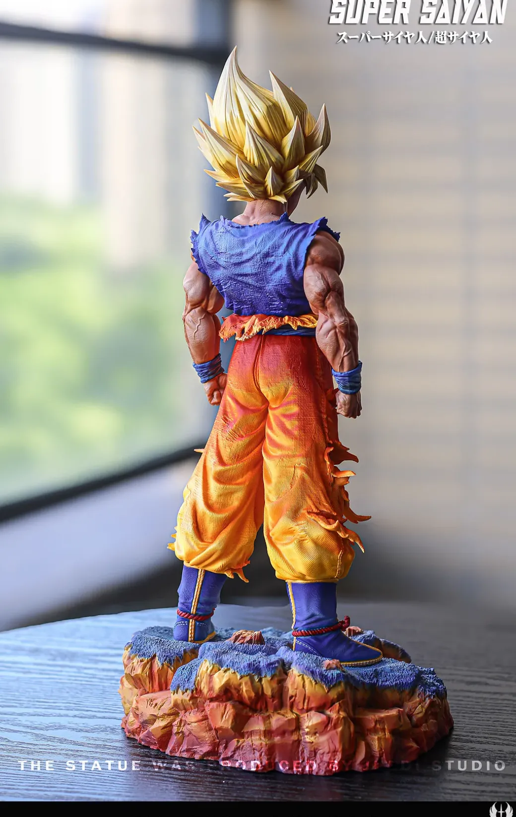 Super Saiyan Son Goku - Dragon Ball Statue - JD Studio