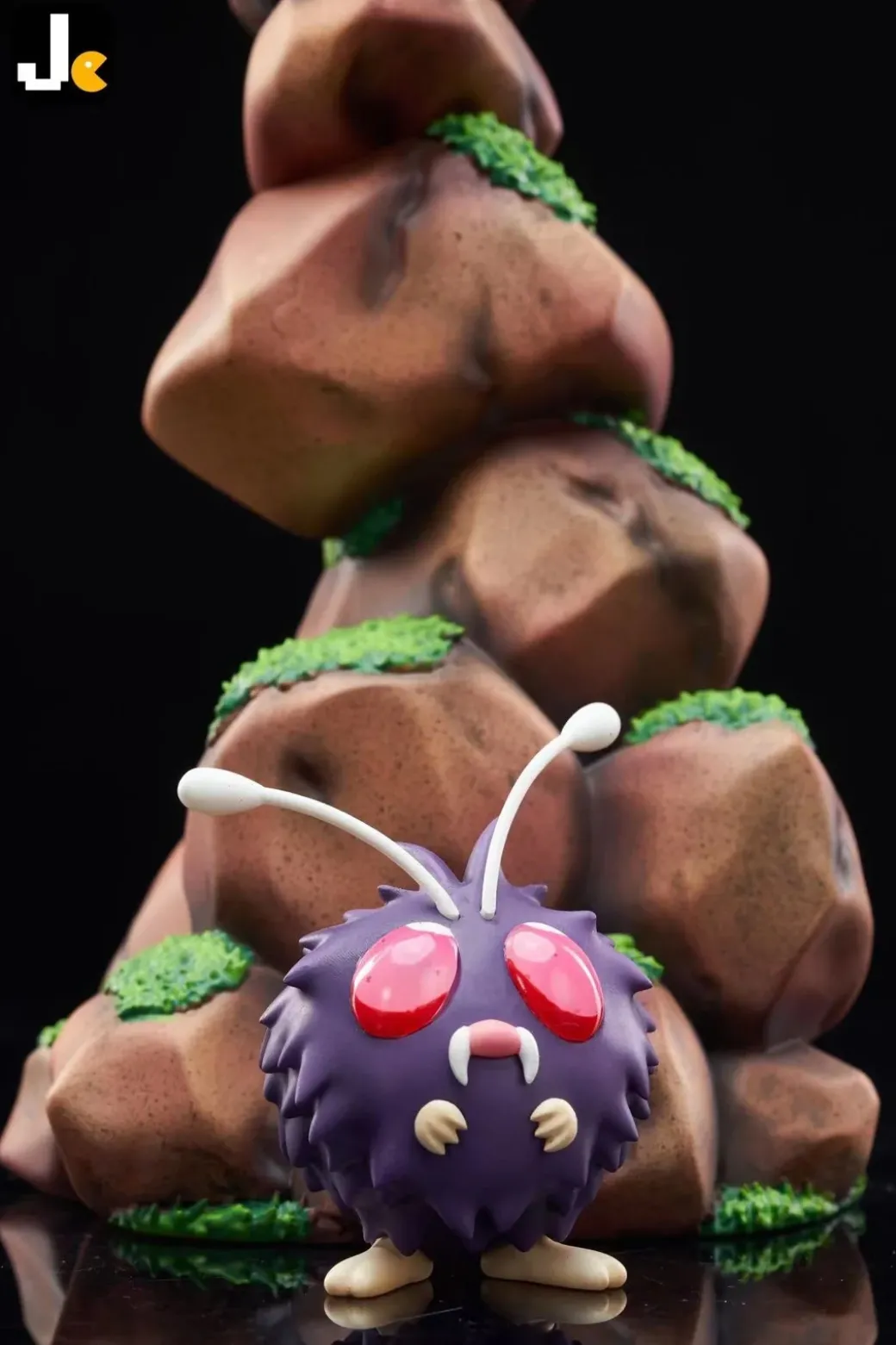 Venonat - Pokemon Resin Statue - JC Studios